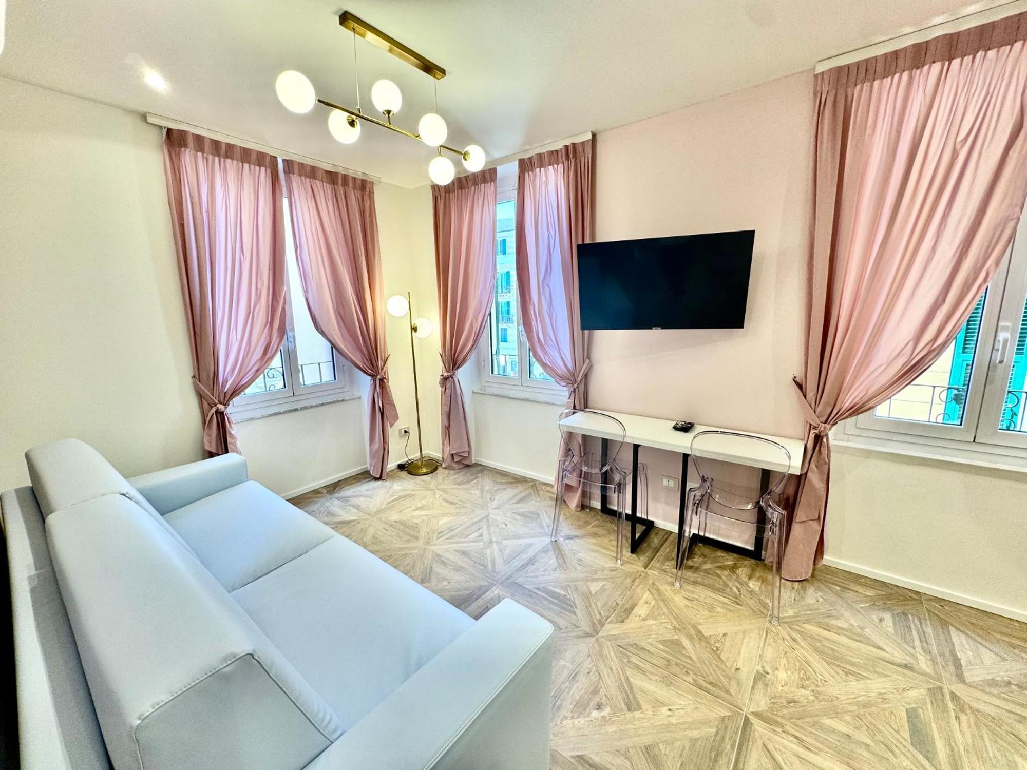 Hotel Astigiana & Appartamenti วาราซเซ ภายนอก รูปภาพ