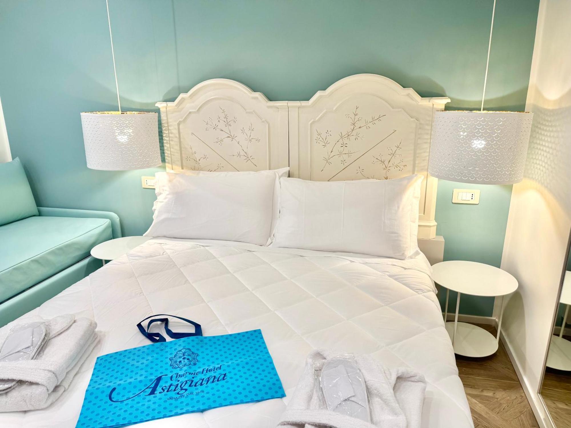 Hotel Astigiana & Appartamenti วาราซเซ ภายนอก รูปภาพ