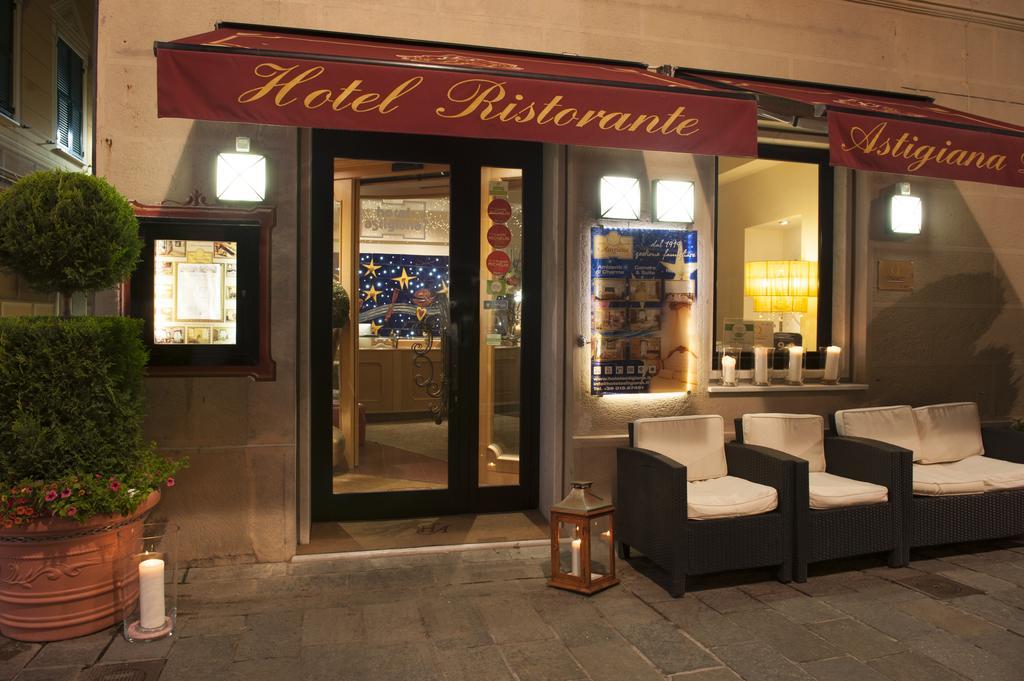 Hotel Astigiana & Appartamenti วาราซเซ ภายนอก รูปภาพ